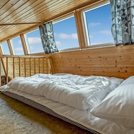 1 Bedroom Gorgeous In